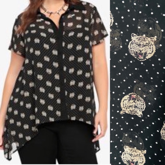 Torrid Black Tiger Kitty Sharkbite Blouse